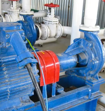 Pompe industrielle et tuyauterie d'une station de pompage